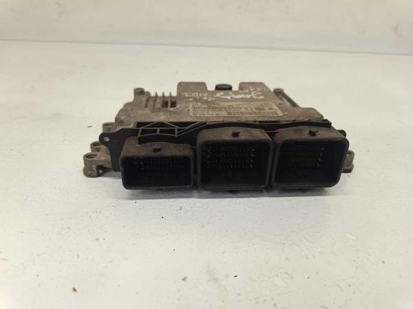 BOITIER ELECTRONIQUE CITROEN / PEUGEOT 1.6HDI 0281019819 BOSCH - Vue 2